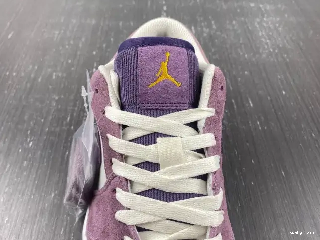 Rep Husky DR8057-500 Low (W) 1 Unity Jordan Air 0615